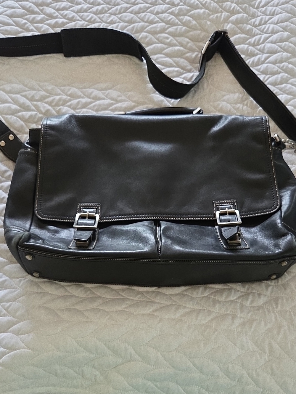 Coach Black Leather Shoulder Messenger Bag